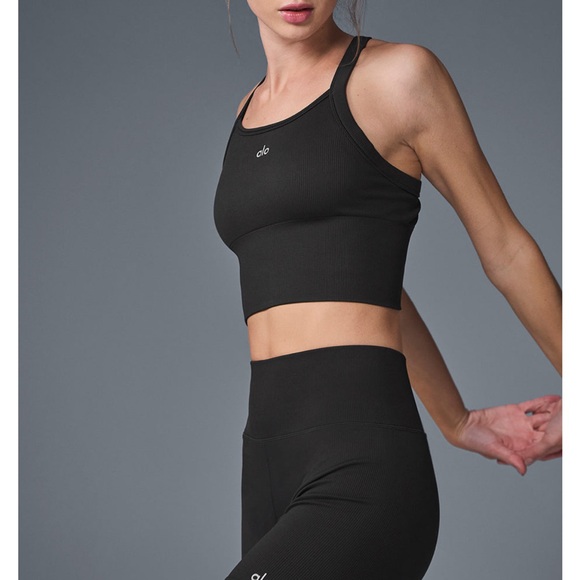 Alo Seamless Ribbed Favorite Bra Tank in black size small - Picture 2 of 3